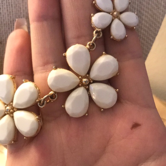 necklace - Picture 2 of 2